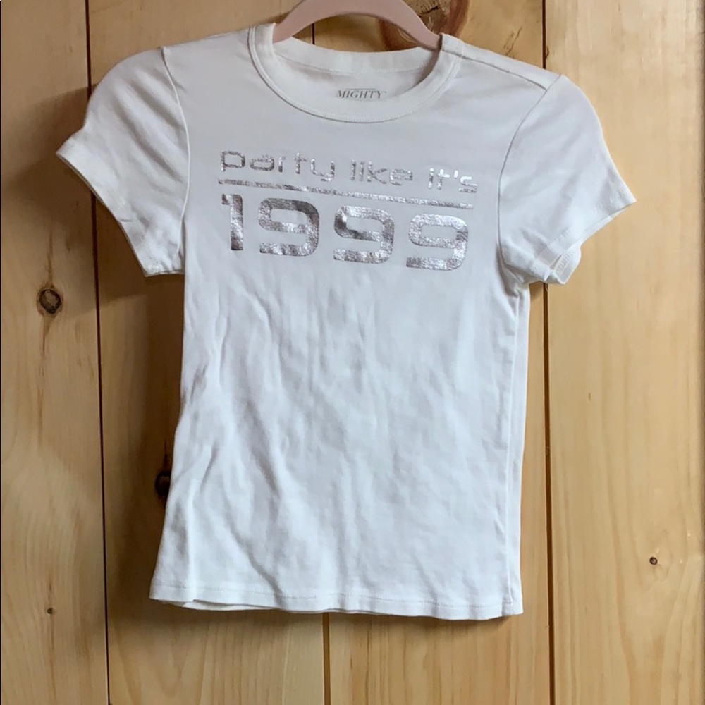 T-shirt